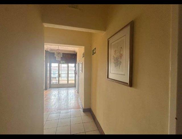 6 BEDROOM HOUSE FOR SALE IN BRIXTON